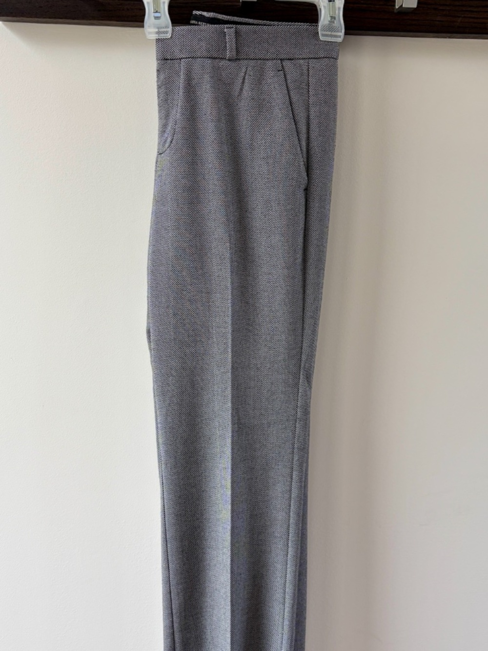 Herringbone pattern Banana Republic Logan Pants, size 4, excellent!